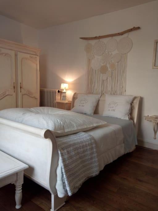 House At The Foot Of The Castle Of Holiday home *